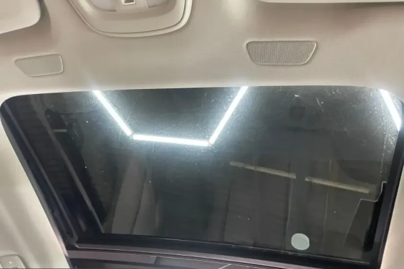 Volvo XC60 din 2022 cu 33.400 km - oferta VOL224986 - foto 18