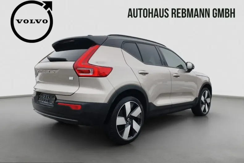 Volvo XC40 din 2023 cu 57.800 km - oferta VOL224987 - foto 6