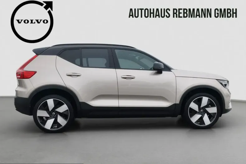 Volvo XC40 din 2023 cu 57.800 km - oferta VOL224987 - foto 7