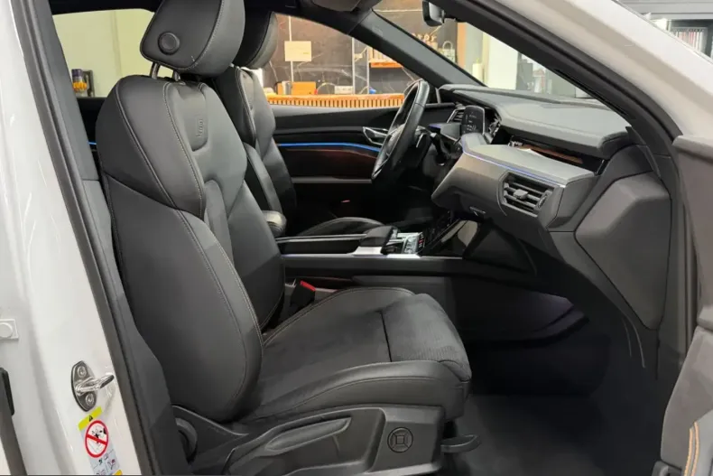 Audi e-tron din 2022 cu 34.700 km - oferta AUD224990 - foto 19
