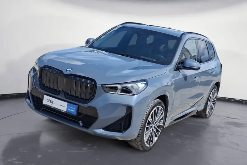 BMW iX1 (Seria X) din 2023 cu 58.230 km - oferta BMW224992 - foto 1