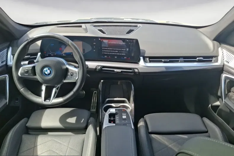 BMW iX1 (Seria X) din 2023 cu 58.230 km - oferta BMW224992 - foto 6