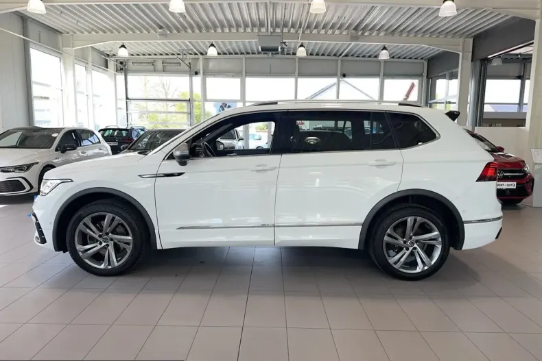 Volkswagen Tiguan Allspace din 2022 cu 63.420 km - oferta VOL224996 - foto 2
