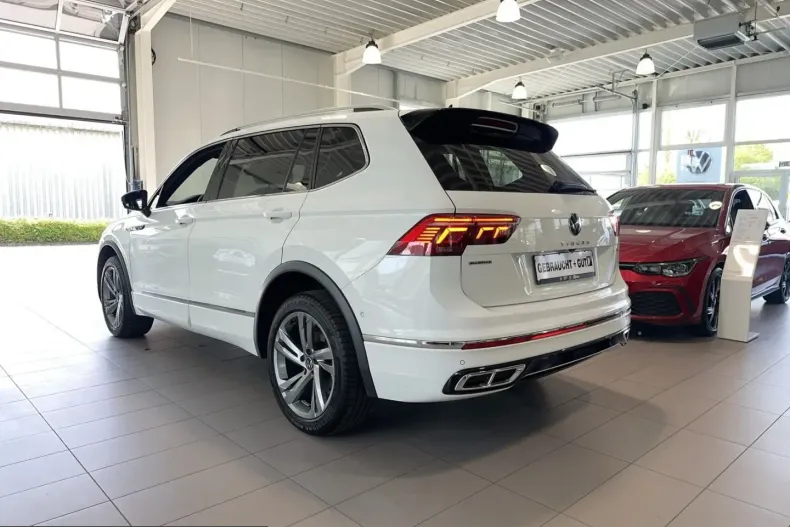 Volkswagen Tiguan Allspace din 2022 cu 63.420 km - oferta VOL224996 - foto 3