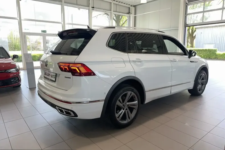 Volkswagen Tiguan Allspace din 2022 cu 63.420 km - oferta VOL224996 - foto 5