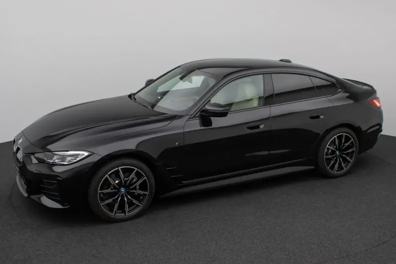 BMW i4 (Seria 4) din 2023 cu 26.000 km - oferta BMW225000 - foto 12