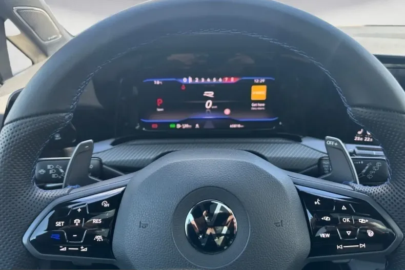 Volkswagen Golf din 2022 cu 65.815 km - oferta VOL225001 - foto 10