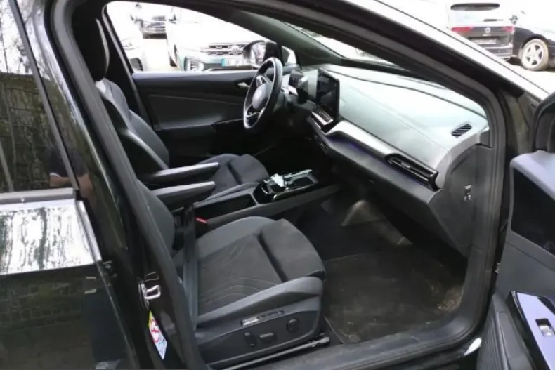 Volkswagen ID.5 din 2023 cu 29.999 km - oferta VOL225004 - foto 7