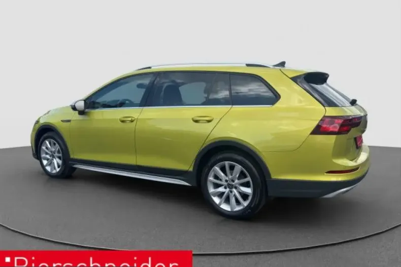 Volkswagen Golf din 2024 cu 31.555 km - oferta VOL225007 - foto 6