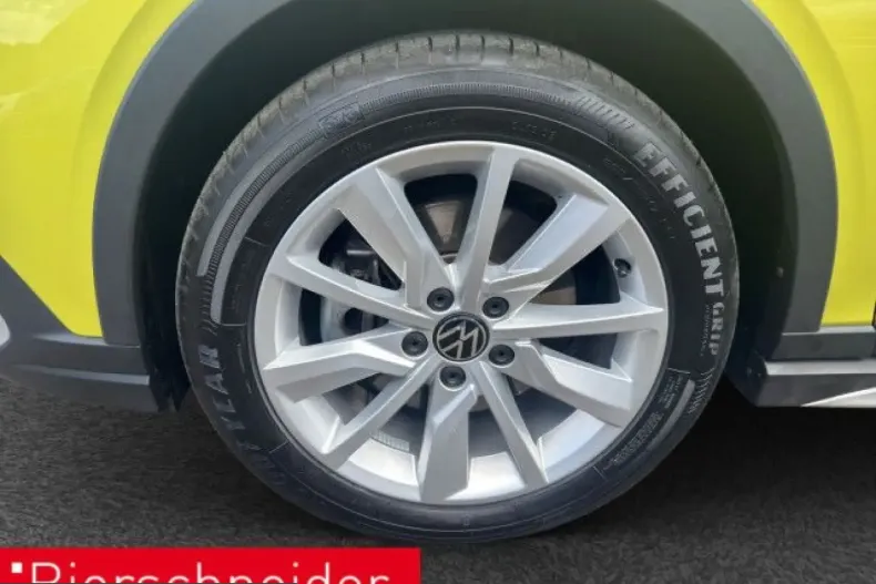 Volkswagen Golf din 2024 cu 31.555 km - oferta VOL225007 - foto 8