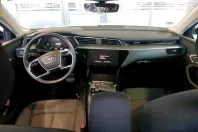 Audi e-tron din 2023 cu 17.600 km - oferta AUD225013 - foto 2
