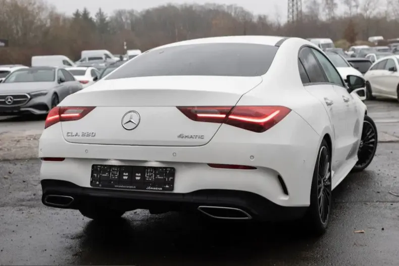 Mercedes-Benz CLA 220 (Clasa CLA) din 2025 cu 9.987 km - oferta MER225015 - foto 3