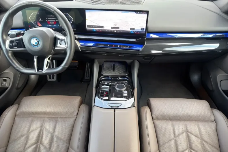 BMW 550 (Seria 5) din 2024 cu 46.200 km - oferta BMW225019 - foto 13