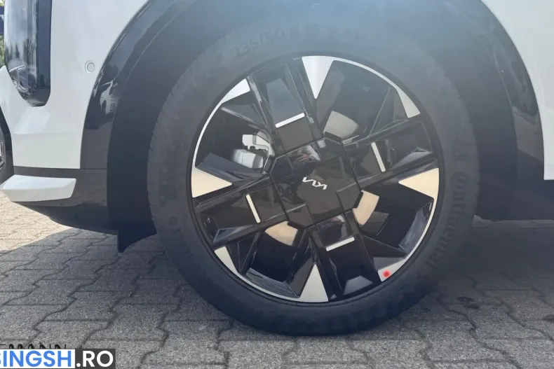 Kia Sportage din 2025 cu 5.800 km - oferta KIA225021 - foto 9