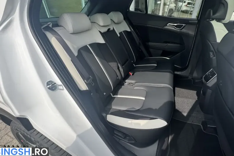 Kia Sportage din 2025 cu 5.800 km - oferta KIA225021 - foto 36