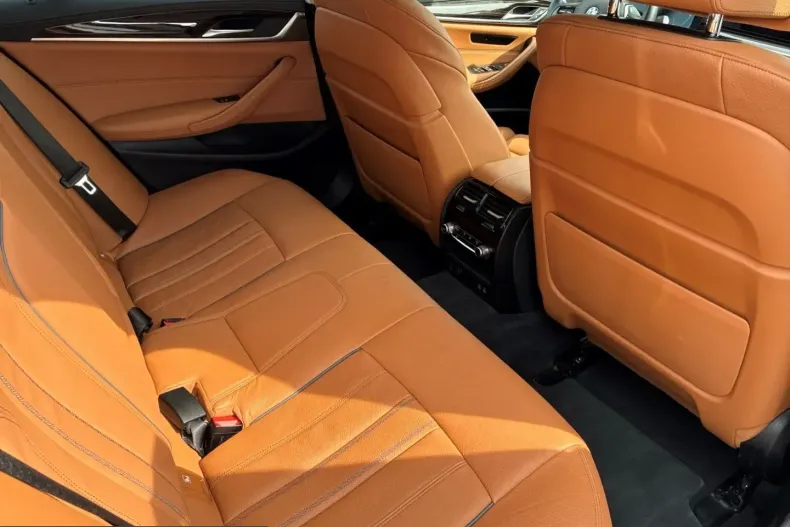 BMW 530 (Seria 5) din 2023 cu 29.997 km - oferta BMW225022 - foto 10