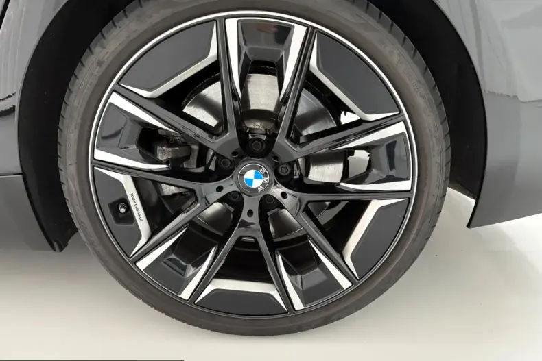 BMW 540 (Seria 5) din 2022 cu 50.017 km - oferta BMW225026 - foto 20