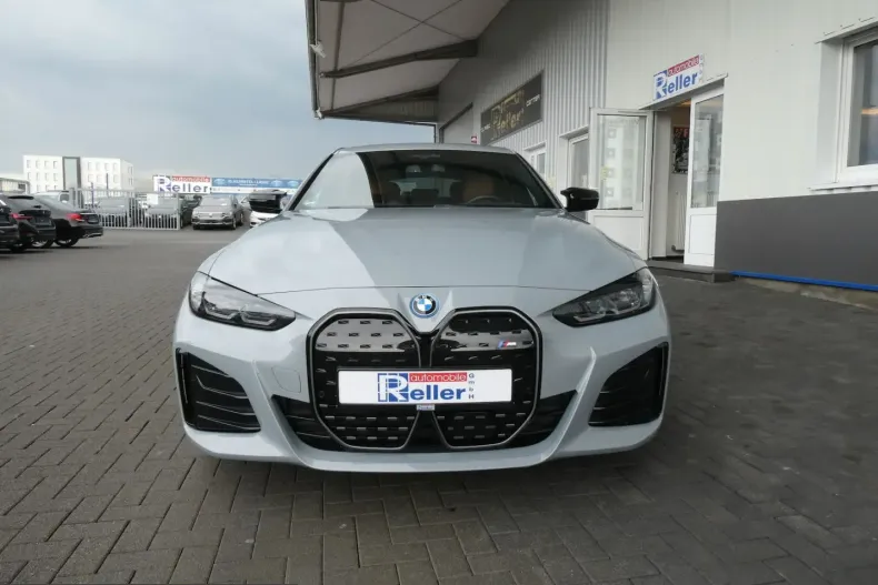 BMW i4 (Seria 4) din 2023 cu 44.678 km - oferta BMW225028 - foto 2