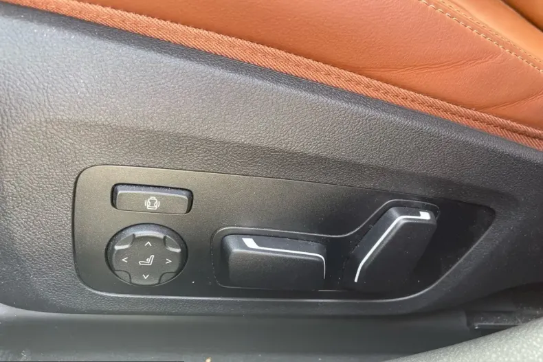 BMW i4 (Seria 4) din 2025 cu 17.008 km - oferta BMW225029 - foto 12