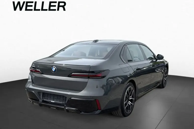 BMW i7 (Seria 7) din 2025 cu 30.700 km - oferta BMW225031 - foto 10