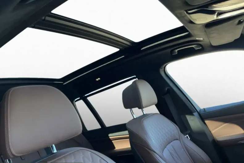 BMW X7 (Seria X) din 2022 cu 42.765 km - oferta BMW225034 - foto 10