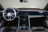 Porsche Panamera din 2025 cu 27.400 km - oferta POR225043 - foto 17