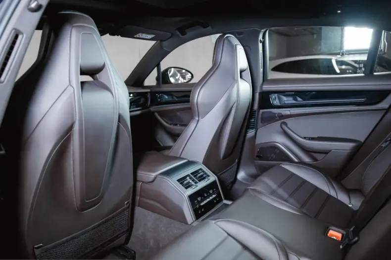 Porsche Panamera din 2025 cu 27.400 km - oferta POR225043 - foto 23