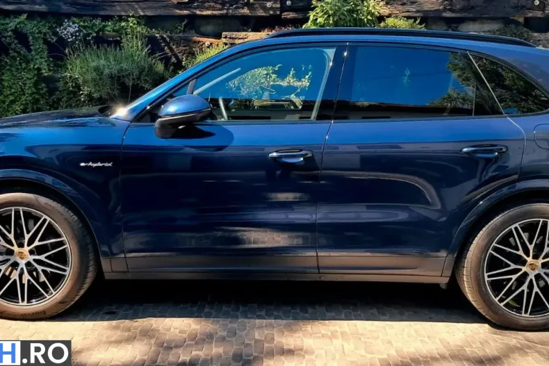 Porsche Cayenne din 2024 cu 30.762 km - oferta POR225047 - foto 4