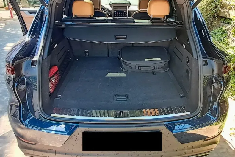 Porsche Cayenne din 2024 cu 30.762 km - oferta POR225047 - foto 13