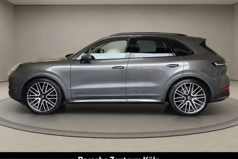 Porsche Cayenne din 2025 cu 3.210 km - oferta POR225048 - foto 2