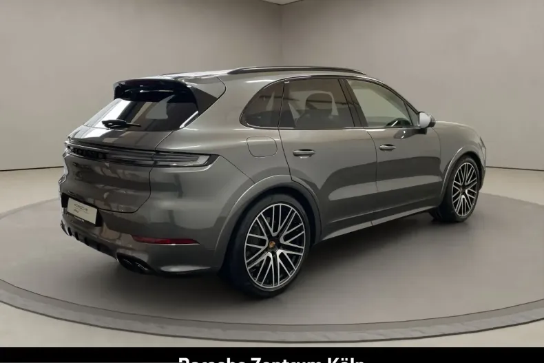 Porsche Cayenne din 2025 cu 3.210 km - oferta POR225048 - foto 5