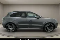 Porsche Cayenne din 2025 cu 3.210 km - oferta POR225048 - foto 6