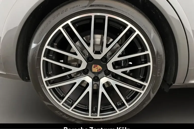 Porsche Cayenne din 2025 cu 3.210 km - oferta POR225048 - foto 10