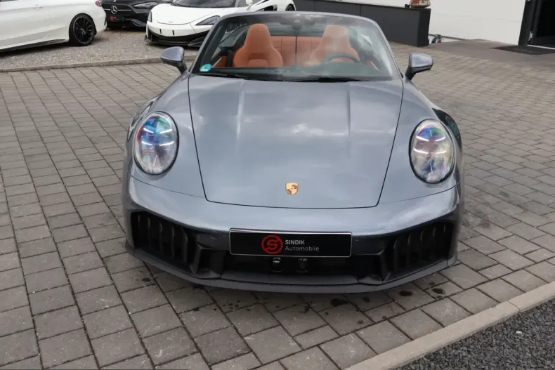 Porsche 992 din 2024 cu 7.900 km - oferta POR225052 - foto 3