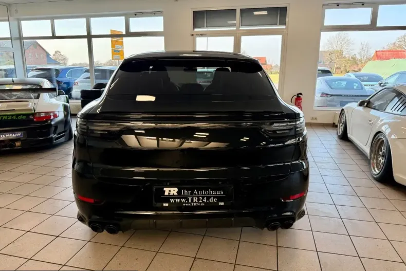 Porsche Cayenne din 2023 cu 56.368 km - oferta POR225056 - foto 4