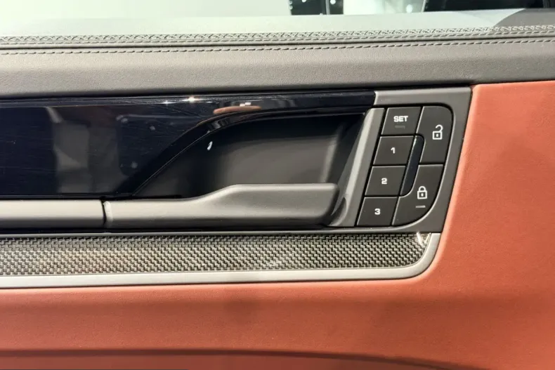 Porsche Cayenne din 2024 cu 46.500 km - oferta POR225057 - foto 18