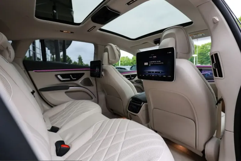Mercedes-Benz EQS din 2024 cu 11.480 km - oferta MER225059 - foto 5