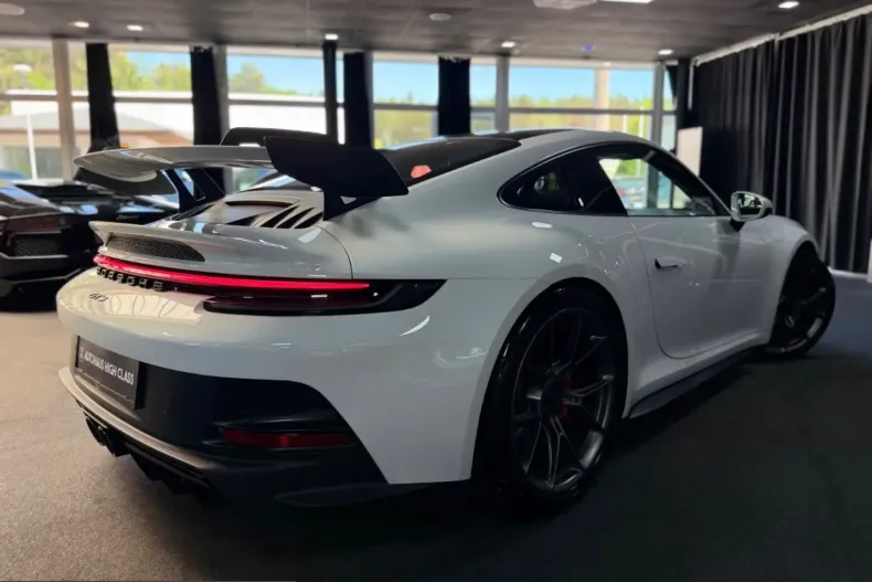 Porsche 911 din 2025 cu 5.200 km - oferta POR225063 - foto 12