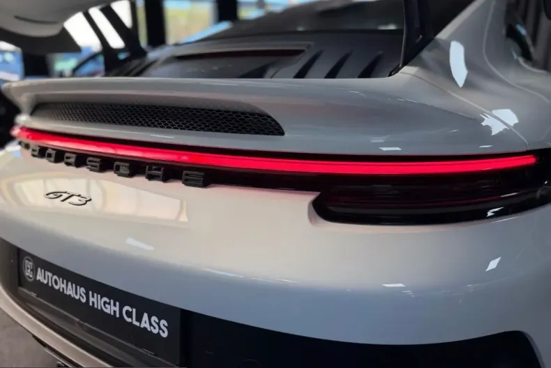 Porsche 911 din 2025 cu 5.200 km - oferta POR225063 - foto 18