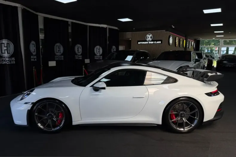 Porsche 911 din 2025 cu 5.200 km - oferta POR225063 - foto 24