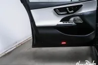 Mercedes-Benz E 300 (Clasa E) din 2025 cu 20.374 km - oferta MER225081 - foto 9
