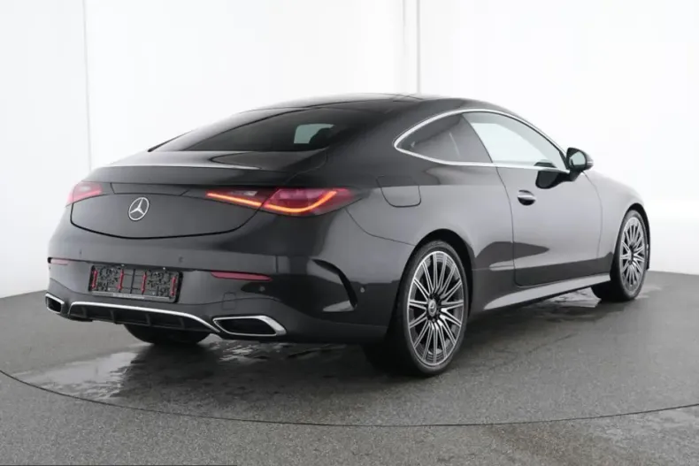 Mercedes-Benz CLE 300 (Clasa CLE) din 2025 cu 24.548 km - oferta MER225086 - foto 2