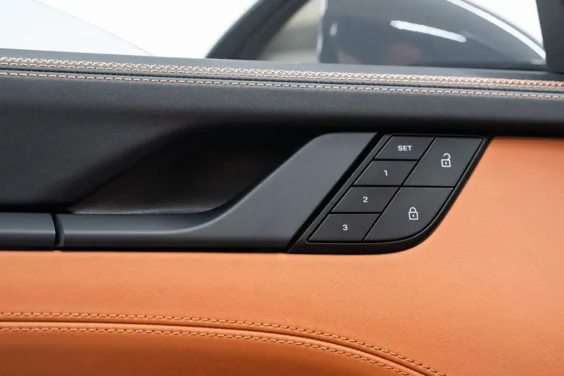 Porsche 992 din 2025 cu 11.786 km - oferta POR225096 - foto 30