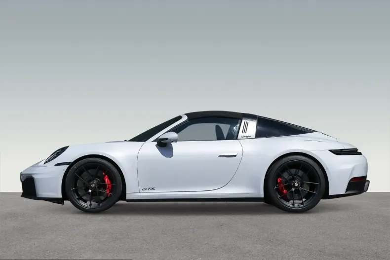 Porsche 992 din 2025 cu 4.500 km - oferta POR225097 - foto 2