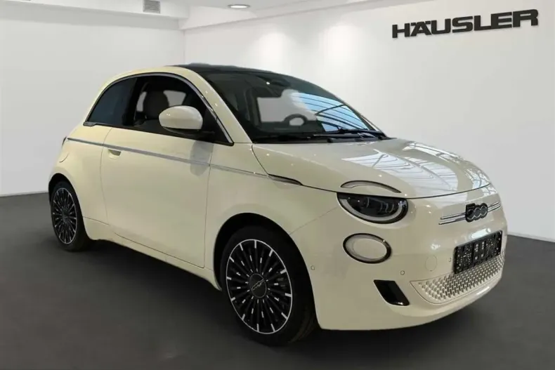 Fiat 500e din 2025 cu 9.000 km - oferta FIA225100 - foto 2
