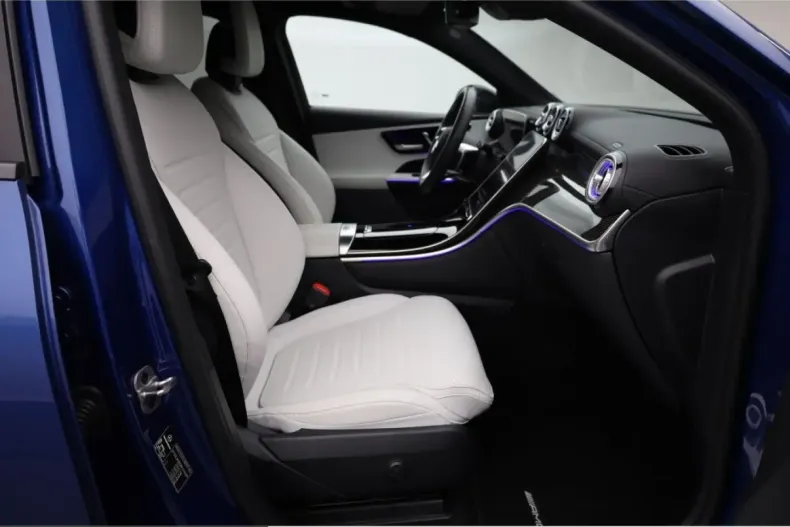 Mercedes-Benz GLC 300 (Clasa GLC) din 2023 cu 9.488 km - oferta MER225106 - foto 15