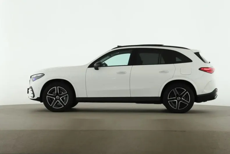 Mercedes-Benz GLC 400 (Clasa GLC) din 2023 cu 75.800 km - oferta MER225112 - foto 3