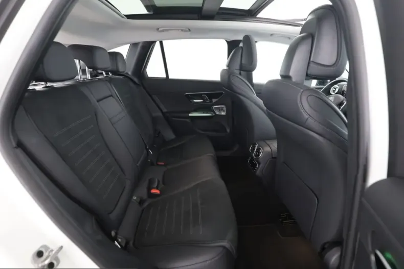 Mercedes-Benz GLC 400 (Clasa GLC) din 2023 cu 75.800 km - oferta MER225112 - foto 14