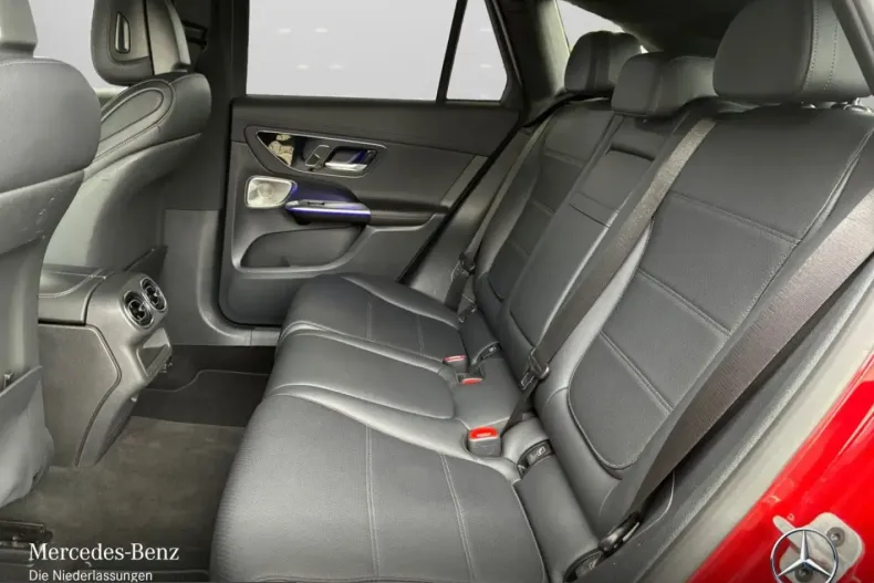 Mercedes-Benz GLC 300 (Clasa GLC) din 2023 cu 72.455 km - oferta MER225116 - foto 9