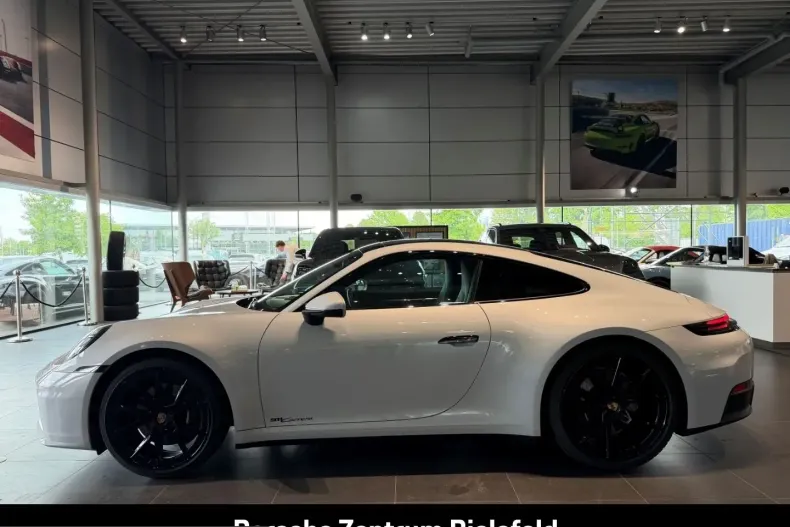 Porsche 992 din 2024 cu 17.365 km - oferta POR225119 - foto 2